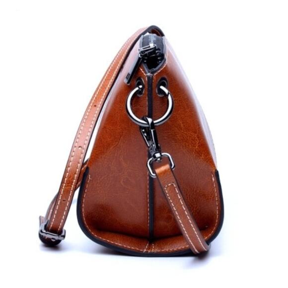 MDBM Chatou Structured Minimalist Premium Leather Crossbody Bag - Picture 3 of 12